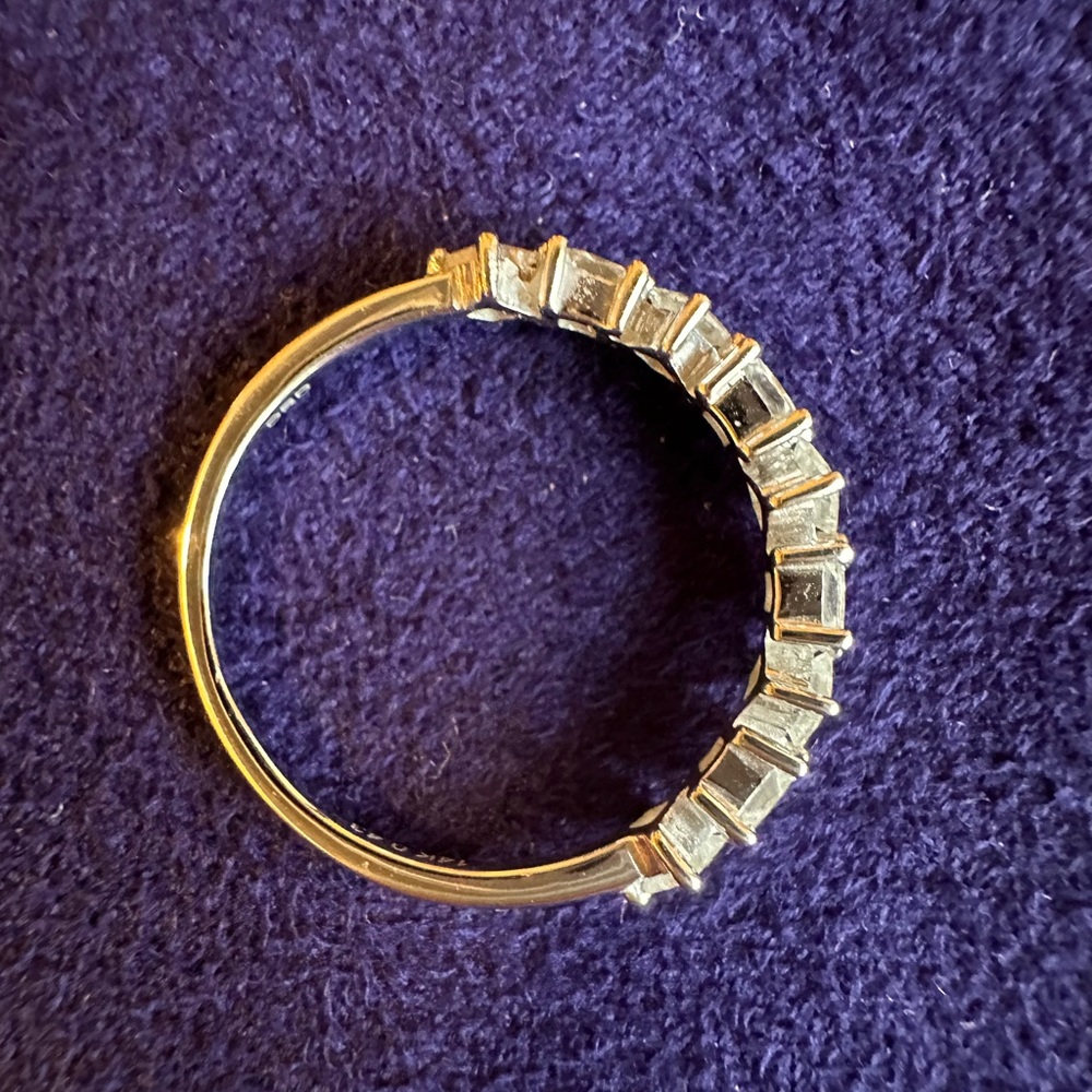 Millie Ryan Princess Cut Single Row Ring - Picture 4 of 6